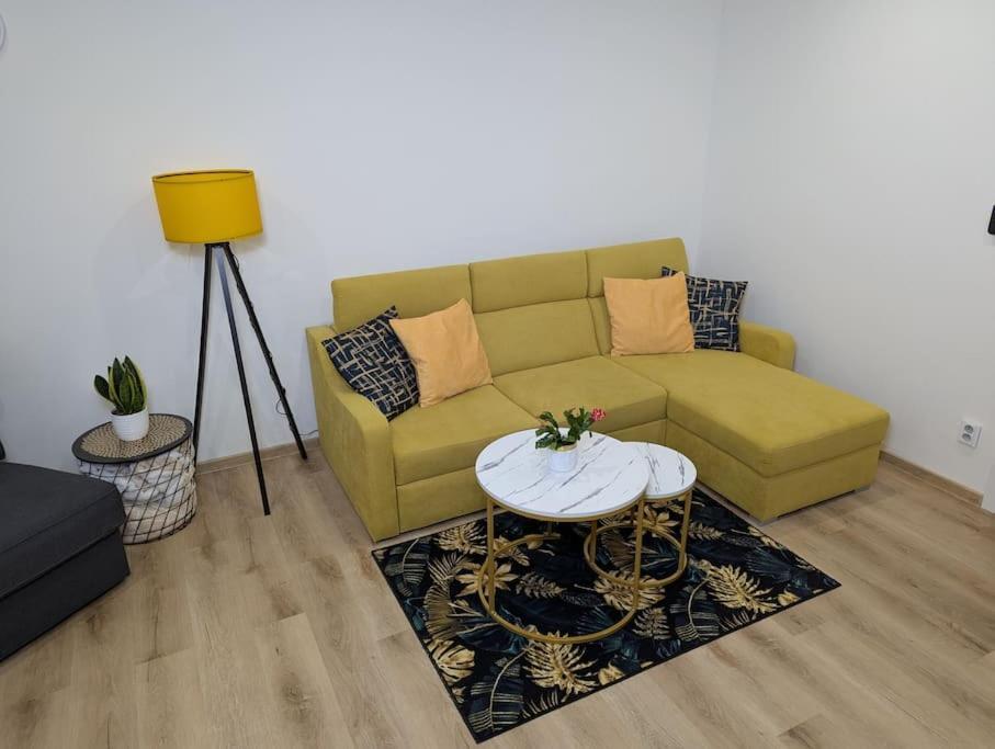 Cool Apartment زنويمو المظهر الخارجي الصورة