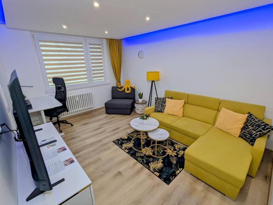 Cool Apartment زنويمو المظهر الخارجي الصورة
